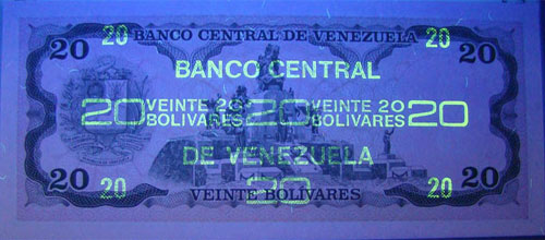 Piece bbcv20bs-fb03-d8 (Reverse, under ultraviolet light)